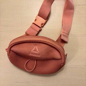 Reebok Hazel Fanny Pack Bag Crossbody Purse Canyon Coral Color New